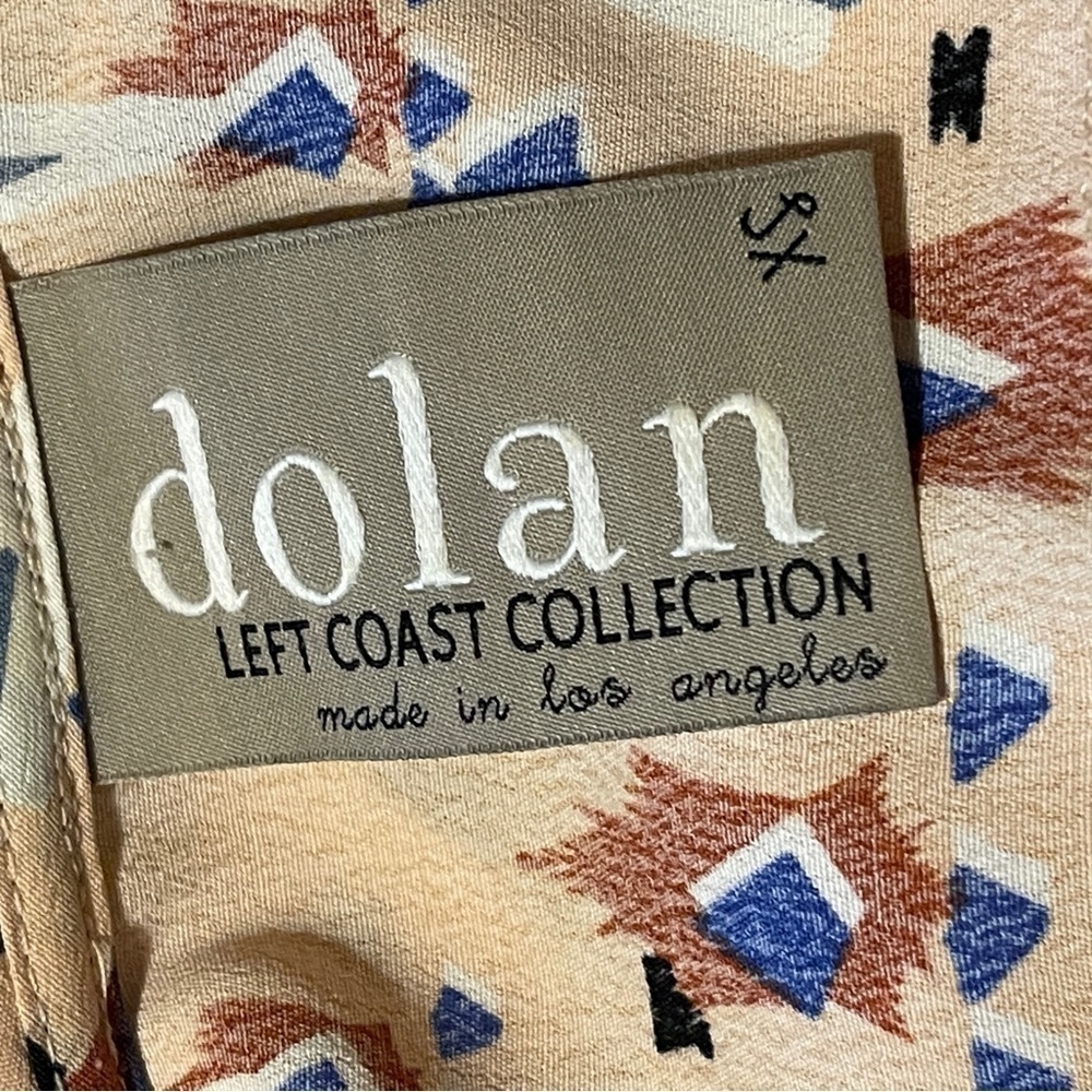 Dolan Dress Womens XS Peach Aztec Belted Roll Tab Sleeve - Picture 2 of 8